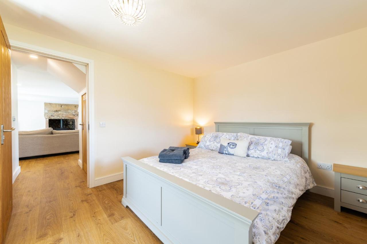 Nether Newton - Sleeps 12, Hottub, Sauna, Private Garden Newmilns المظهر الخارجي الصورة